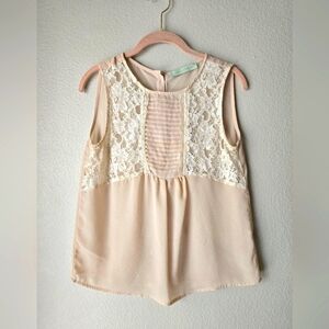 Cream Lace Sleeveless Blouse, Size Not Listed, See Measurements. Probably Small.
